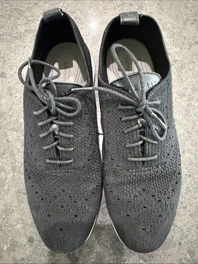 Cole Haan Women’s 2.Zero Grand black knit sneaker size 9